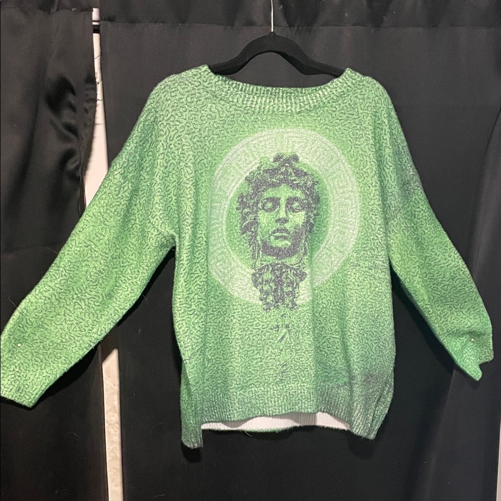 Source Unknown Green Artistic Crew Neck Sweater